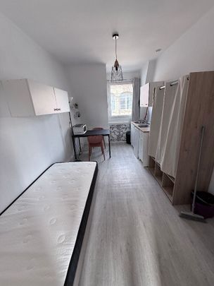 Quimper 1 pièce meublé à l’année de 15.80m2 - Photo 1
