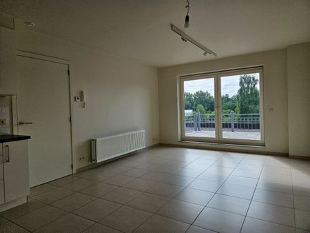 Dakappartement met 1 slaapkamer, terras en garagebox in het centrum van Mol! - Photo 5