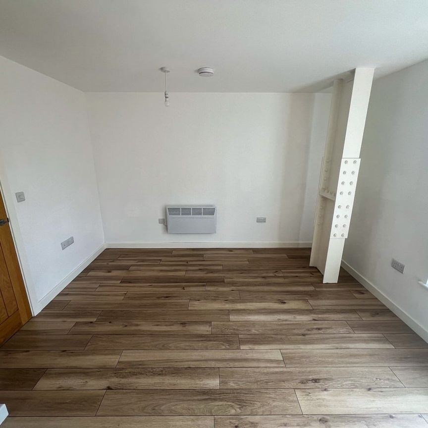 2 Bed Flat, Earl Street, LE1 - Photo 1