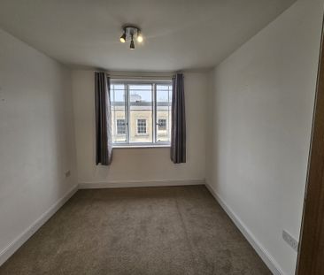 Town Centre, BA20 1RF, Yeovil - Photo 5