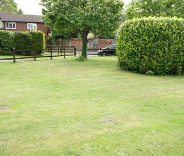 1 bedroom terraced house to rent - Photo 5