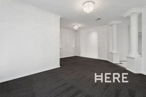 43 Griffin Crescent, Manning WA 6152 - Photo 1