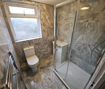 House share to rent - Photo 3