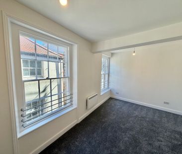 Cheapside, Taunton, Somerset - Photo 1
