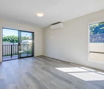 A/2 Eyre Place, Boronia Heights - Photo 3