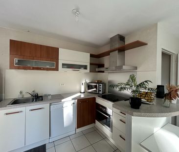 Location Appartement 3 pièces 72m² - Photo 2