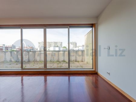 Apartamento T3+1 em Porto - Foto 3