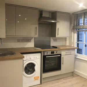 Market Street, Wisbech - Photo 3