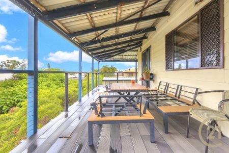 Enjoy the Relaxed San Remo Beachside Lifestyle at 22 Selene Way&comma; San Remo - Photo 2