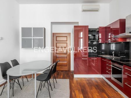Pronájem bytu 2+kk 70 m2 - Фото 3