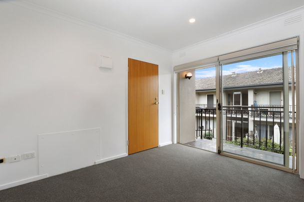 9/309 Heidelberg Road, Northcote VIC 3070 - Photo 1