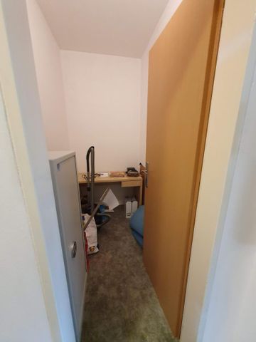 Pronájem bytu 1+kk 56 m2 - Fotografie 3