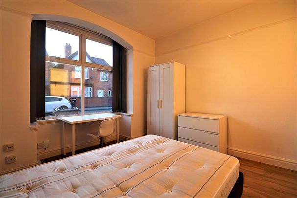 3 bedroom house share for rent in Harold Road, Birmingham, B16 - Photo 1