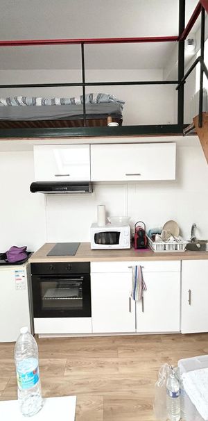 Location Appartement 1 pièce 33m² QUIEVRECHAIN 59920 - Photo 1