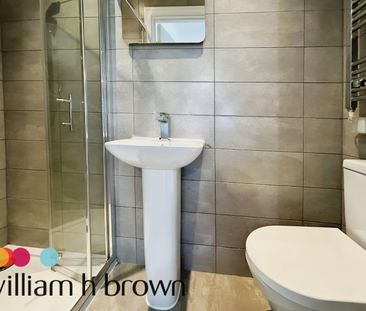 Whitehall Road, Colchester - Photo 2