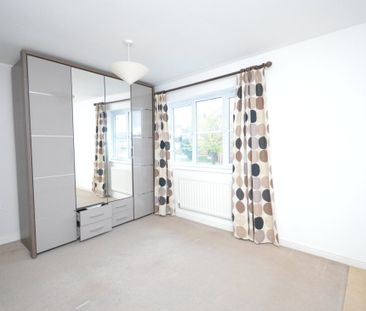 3 bedroom house - Photo 3