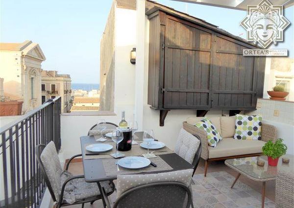 Appartamento con terrazzi