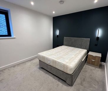 3 Bed Flat, Springbrook Court, NW9 - Photo 4