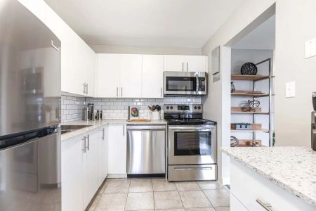 Huntington Place — The 02 Collection - Photo 3