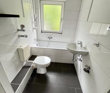 Renoviert!! - 3-Zimmer-Wohnung in Castrop-Rauxel Merklinde - Photo 1