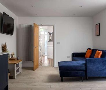 Trier Way, Gloucester, Gloucestershire, GL1 - Photo 2