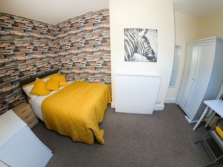 Room in a Shared House, Stanley Road, CV5 - Photo 4