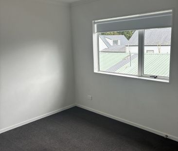 Modern Duplex Living By The University Of Waikato - Photo 3