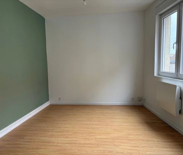 Location Appartement 2 pièces 31m² BOULOGNE SUR MER 62200 - Photo 2