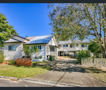 Two Units Available - Low-Maintenance Living in a Small, Quiet Complex - Photo 6