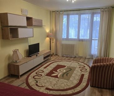 Apartament De Închiriat Cu Două Camere În Zona Drumul Taberei sec.6 - Photo 3