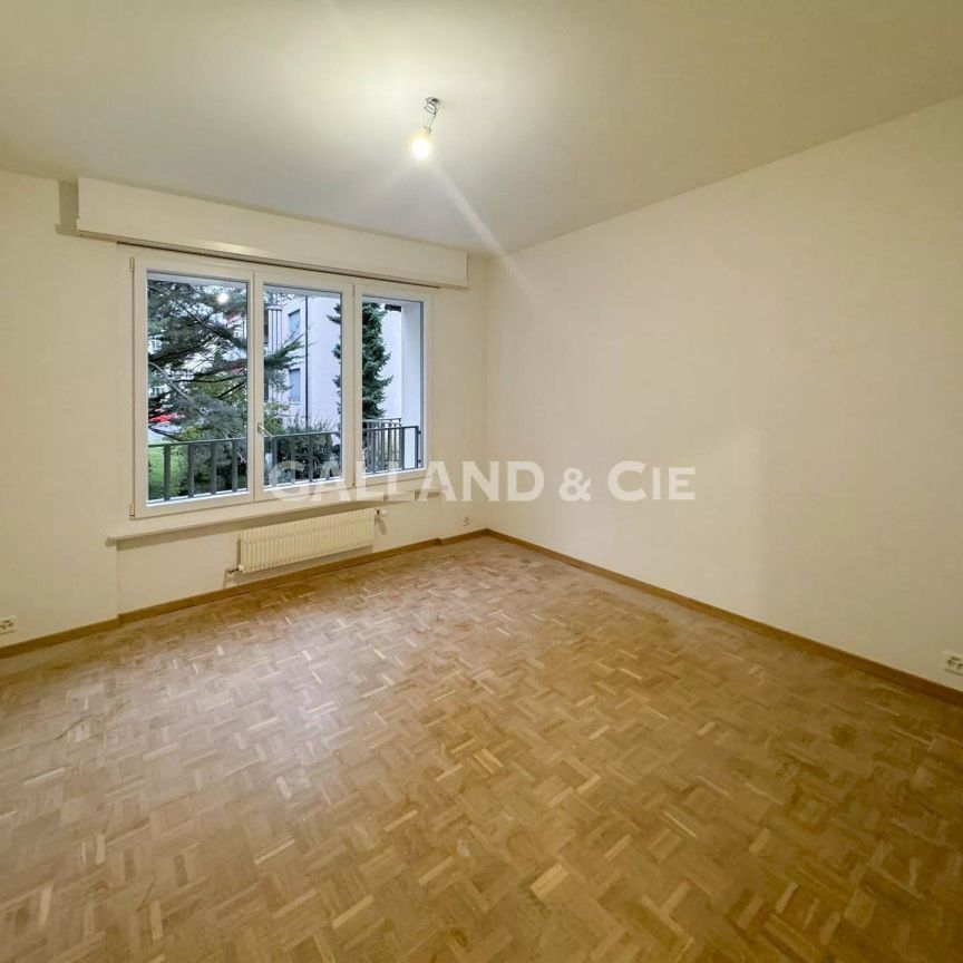 Appartement de 4.5 pièces rénové dans le quartier prisé de Fontanettaz - Photo 1