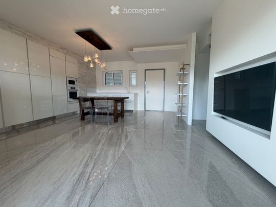 Duplex contemporaneo ammobiliato con vista San Salvatore - Foto 1