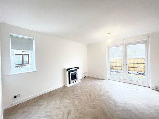 2 bedroom house to rent - Photo 1