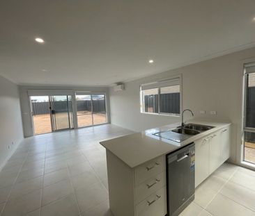Brand New Family Home! - Photo 5