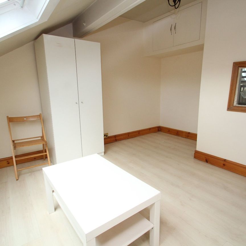 1 bedroom studio apartment to rent - Photo 1