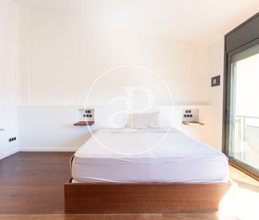 House for rent in Gràcia - Photo 3