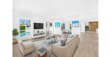 Family Sanctuary Celebrating Space, Style and Stunning Views - Unfurnished - Photo 3