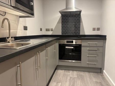1 bedroom apartment to rent - Photo 2
