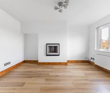 21 Downpatrick Street, Saintfield, BT24 7AY - Photo 1