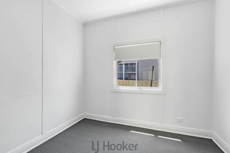 WATERFRONT RESERVE - Photo 4