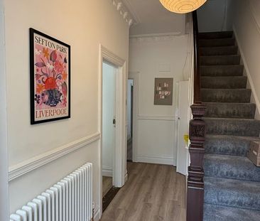 8 Bed Terraced House, Greenbank Road, L18 - Photo 1