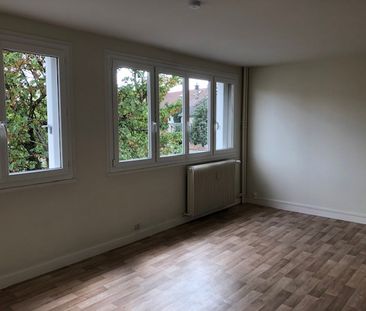 Location Appartement 1 pièce 28m² - Photo 1