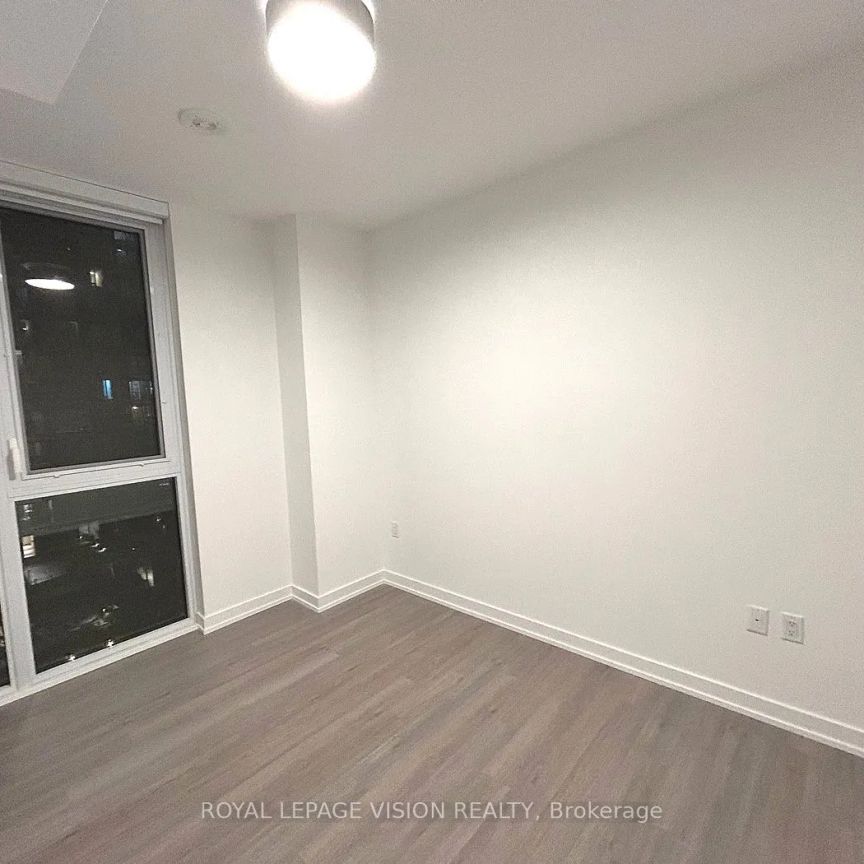 357 King Street W #1103 - Photo 1