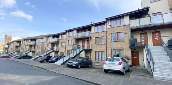 Belarmine Crescent, Belarmine, Stepaside, Dublin 18 - Photo 2