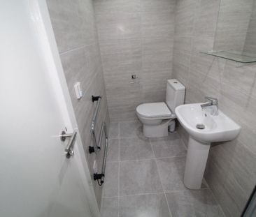 Market Street West Flat, PRESTON, Lancashire PR1 2HB - Photo 3