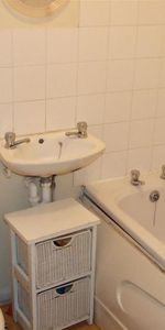 House share to rent - Photo 4