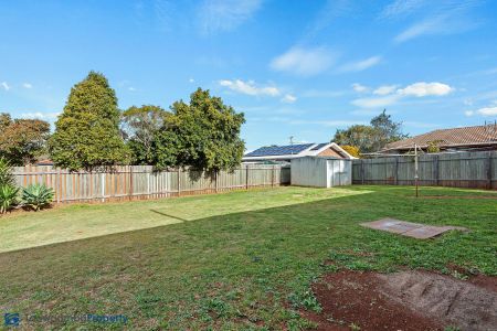 20 Platz Street, 4350, Darling Heights Qld - Photo 5
