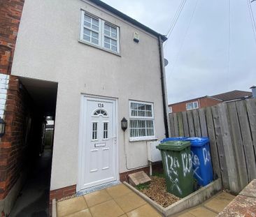 2 Bedroom End Terraced House To Rent - Photo 3