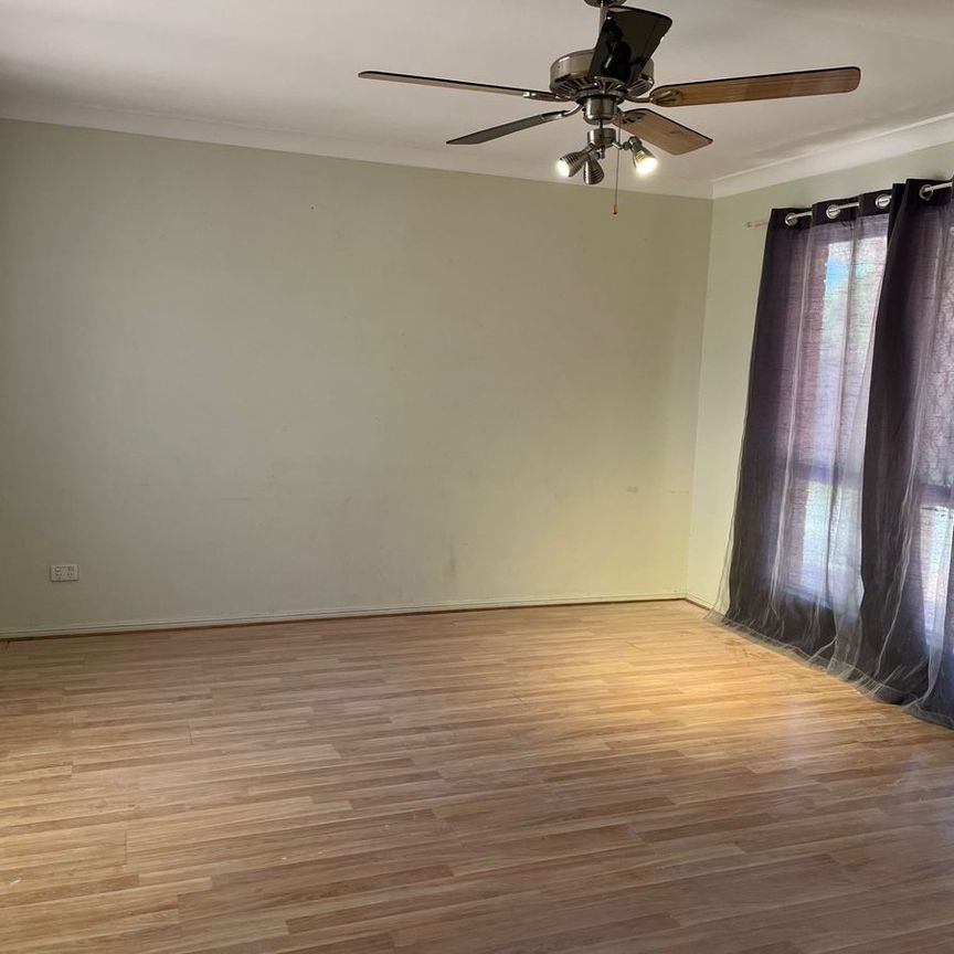 Quiet but Convenient Family home for Rent! - Photo 1