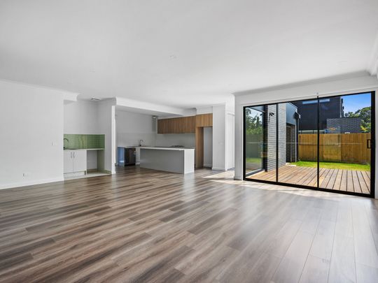 3 Bedroom Delight in Quiet Neighborhood - Photo 1